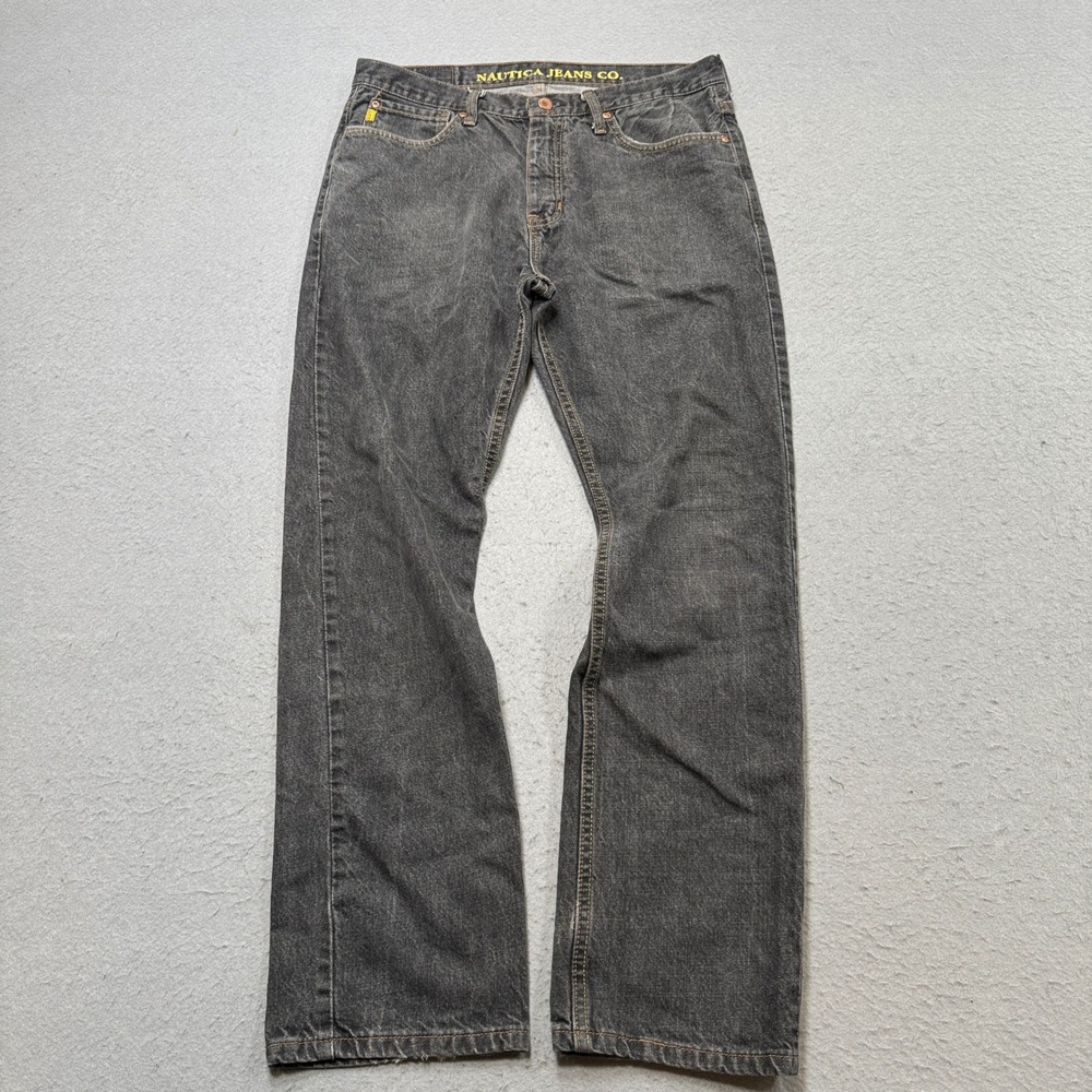 Nautica Jeans Men's 32x30 Black Faded Denim Classic Fit Straight Leg High Rise